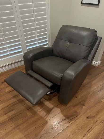 Photo of free Recliner 2 TVs (San Jose, CA) #3