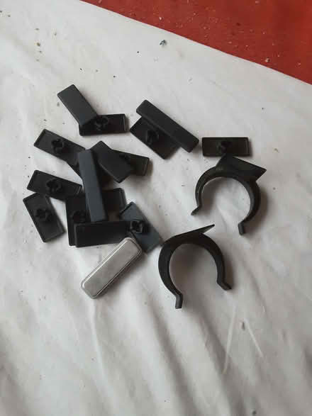 Photo of free DIY bits left from kitchen replacement (Pinhoe EX1) #1