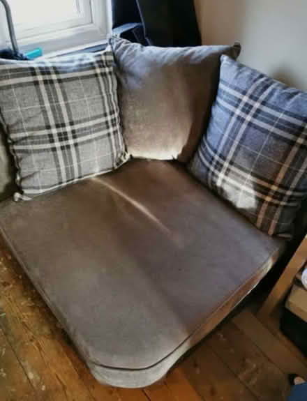 Photo of free Corner part of sofa (Cuddesdon OX44) #2