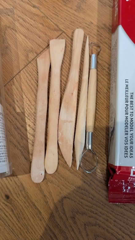 Photo of free Assorted craft supplies. (Finsbury Park N7) #2