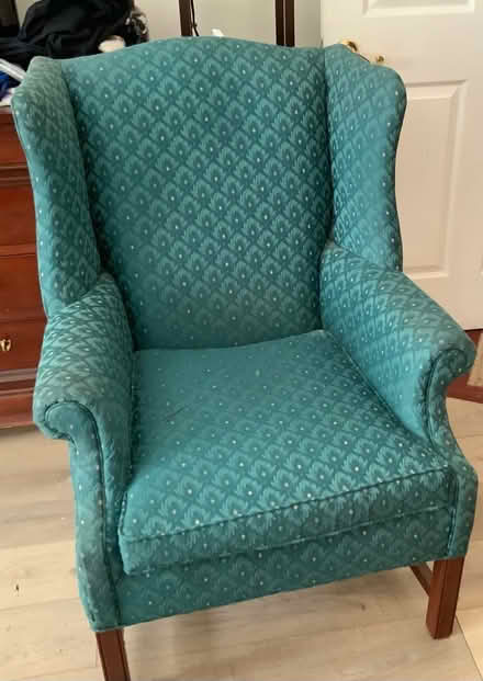 Photo of free Chair (3650 Hill Acres Rd SW Atlanta) #1