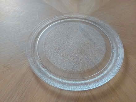 Photo of free Microwave turntable plate (Mill Rd area NN8) #1