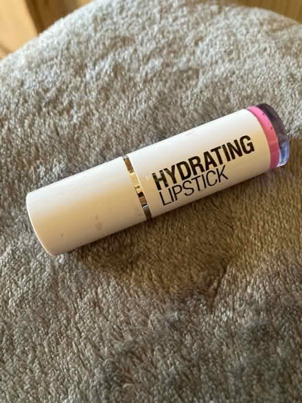 Photo of free Bright pink lipstick 💄 (Woking) #1