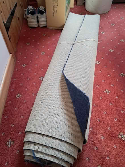 Photo of free Odd offcuts of carpets. Unused (Grandborough, cv23 8dn) #4