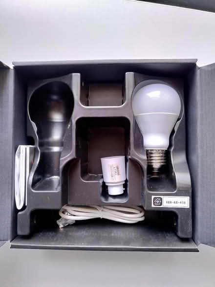 Photo of free Philips Hue smart bulb (South Croydon CR2) #2