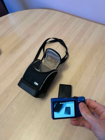 Photo of free Pocket digital camera (New Hyde Park) #2