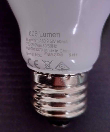 Photo of free Philips Hue smart bulb (South Croydon CR2) #4