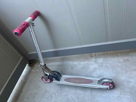 Photo of free Razor scooter (Shadowridge) #1