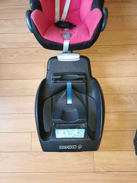 Photo of free carseat (Willey Green GU3) #2