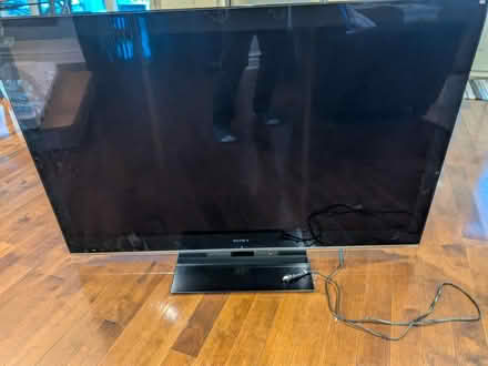 Photo of free 50 inch tv (Millcroft burlington) #1