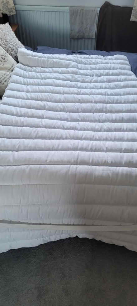 Photo of free Single mattress cover (PO10) #1