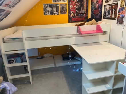 Photo of free Cabin bed and desk (Chislehurst) #1