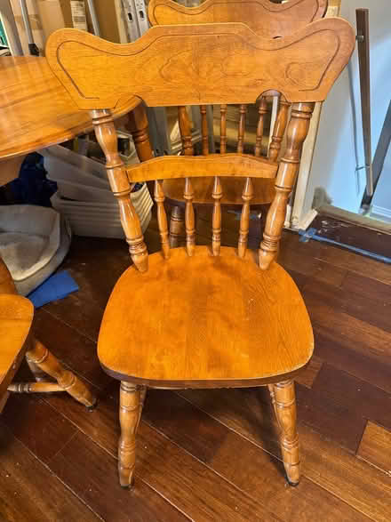 Photo of free Kitchen/dining table with 4 chairs (Central Scarborough) #2