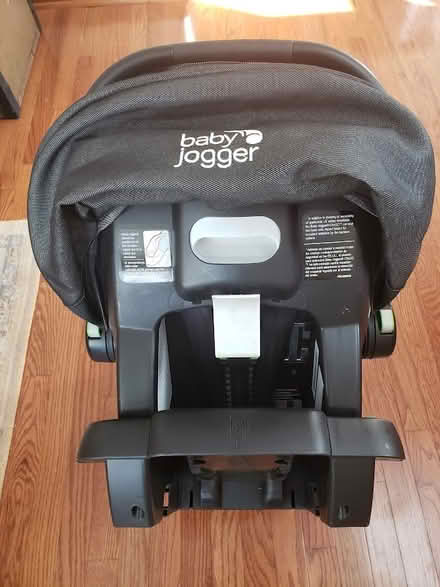 Photo of free City Go Baby Jogger car seat (eastside Geneva) #2