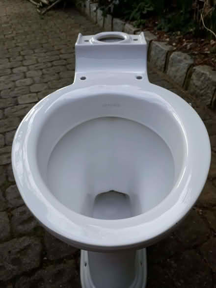 Photo of free Brand New Unused Floor Standing Toilet Bowl (Top Amersham HP6) #4