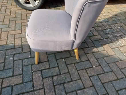 Photo of free Small chair (BR8) #2