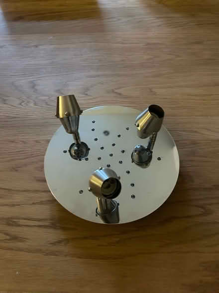Photo of free light fitting (Bilton HG1) #1