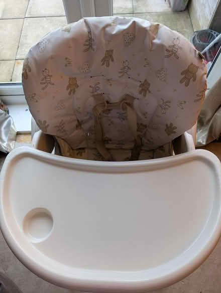 Photo of free Baby high chair (LS27) #2