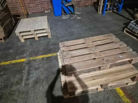 Photo of free Wooden skids (Bentleigh East) #2