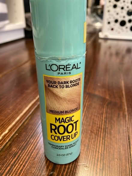 Photo of free L’Oreal hair root spray (Downtown Frederick) #1