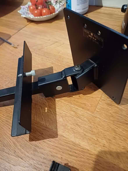 Photo of free Pair of wall speaker brackets (Horfield BS7) #4