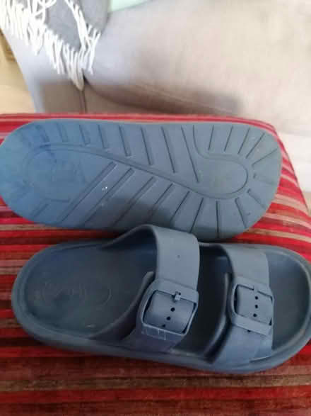 Photo of free Zara boys shoes size 35 (Victoria SW1) #1