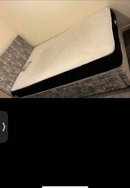 Photo of free Double bed (Poundhill) #1