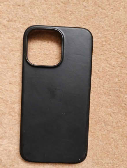 Photo of free cover for iPhone 13 pro (Cambridge CB1) #1