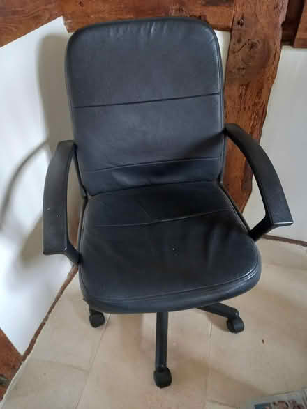 Photo of free Desk and chair (Pirton village, Worcester.) #1