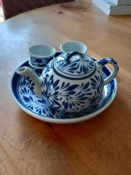 Photo of free Small Chinese china tea set (Prestwood HP16) #1