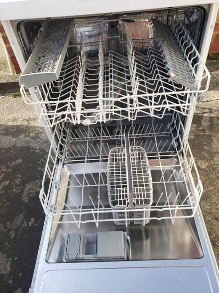 Photo of free Bosch dishwasher, working (Kenton HA3) #1