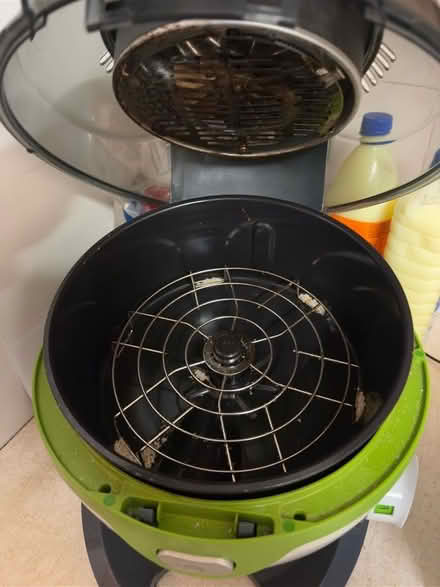 Photo of free Air fryer (Stonebridge Trading Estate CV3) #1