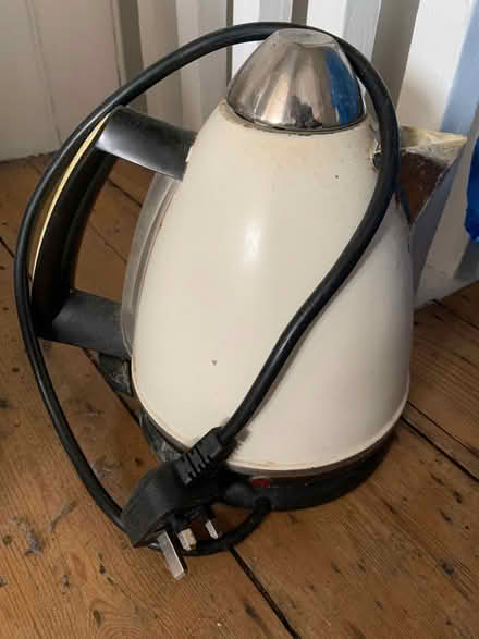 Photo of free Electric kettle (Harringay N15) #1