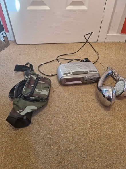 Photo of free Clock, shower heads & bag (Wayfield ME5) #1
