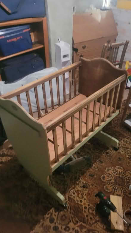 Photo of free Crib (Bath BA2) #1