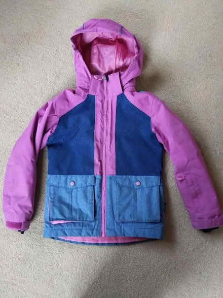 Photo of free Kids coat/ski jacket age 6 (New Marston OX3) #1