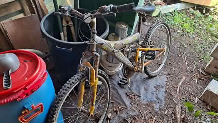 Photo of free bicycle (Penpol Creek PL22) #2