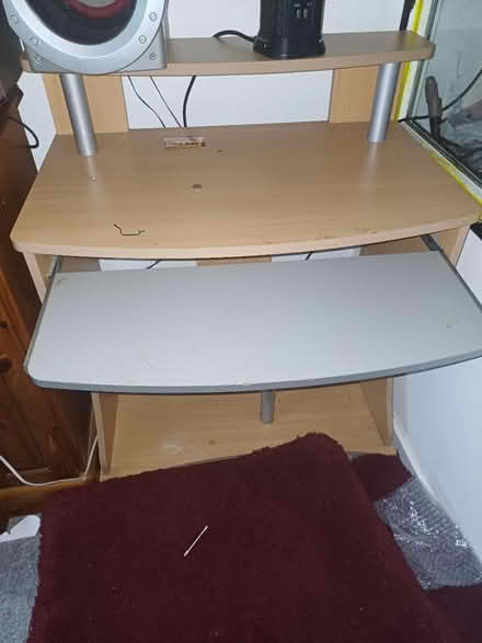 Photo of free Computer desk (BD3 Otley Road Bradford) #1