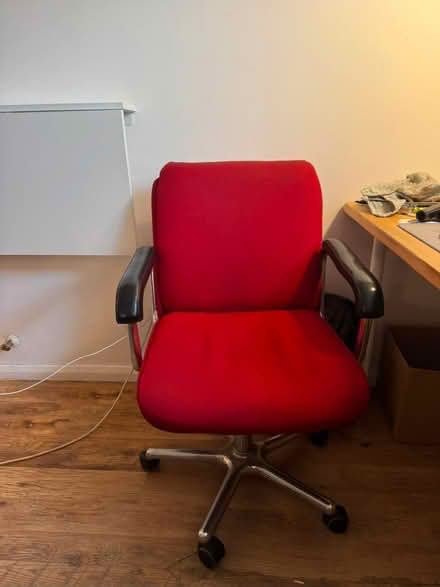 Photo of free Red Conference Chairs (x4) (Burngreave S4) #1