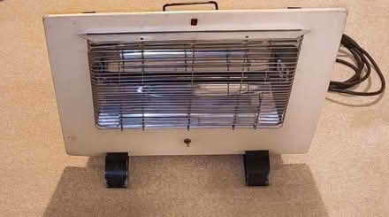 Photo of free Metal two bar electric fire (Cramond EH4) #1