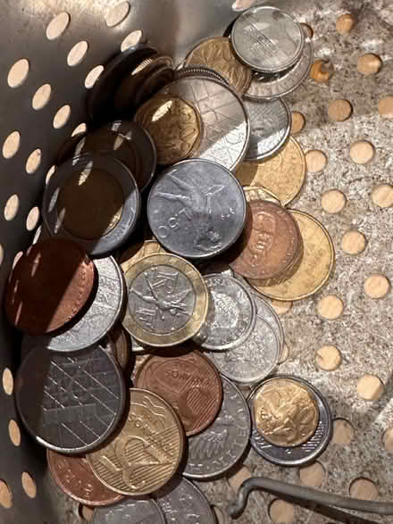 Photo of free Few old coins (Streatham Hill) #1