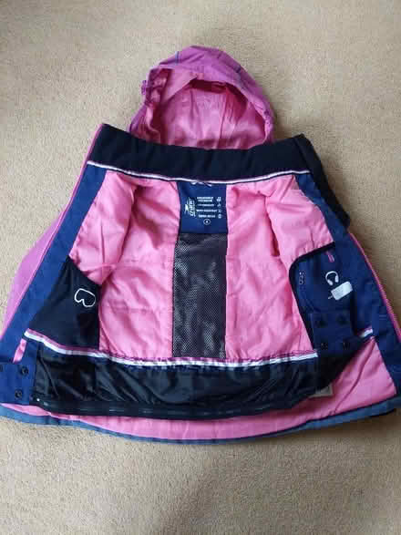 Photo of free Kids coat/ski jacket age 6 (New Marston OX3) #2