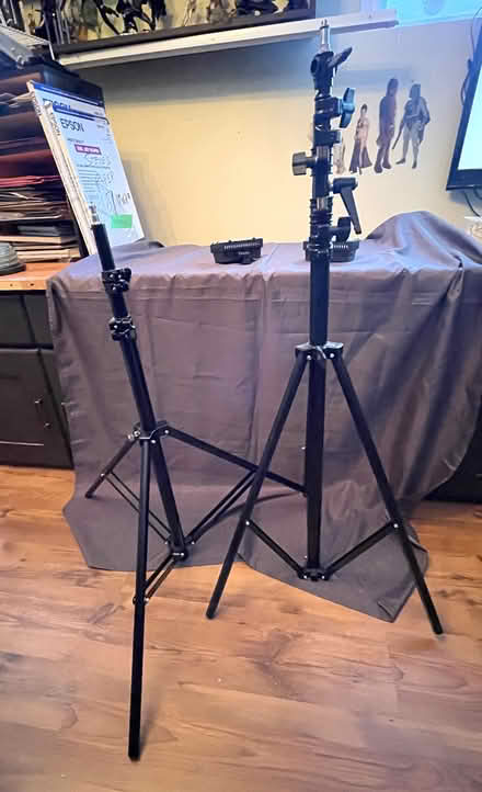 Photo of free Studio light stands (Ottawa -Hunt Club) #3