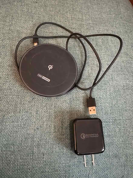 Photo of free Wireless phone charger (Waltham) #2