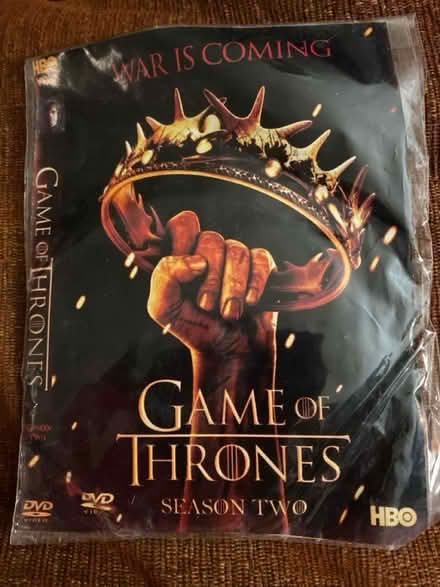 Photo of free Game of Thrones DVDs Se.2 (Mimico) #1