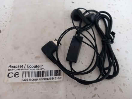 Photo of free Headset (New Malden KT3) #1