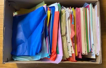 Photo of free Paper and tissue paper (AL1) #1