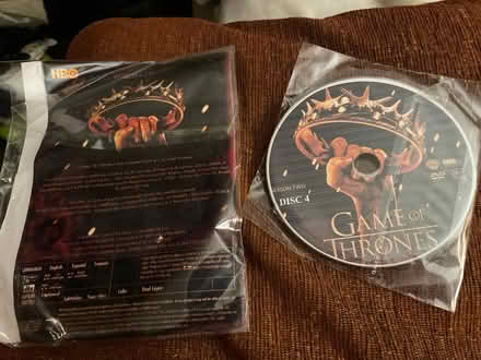 Photo of free Game of Thrones DVDs Se.2 (Mimico) #2