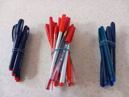 Photo of free Ballpoint and rollerball pens (Woodley RG5) #1