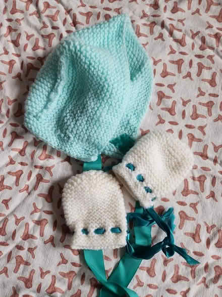 Photo of free Baby mitts and bonnet (Kingman Park) #1